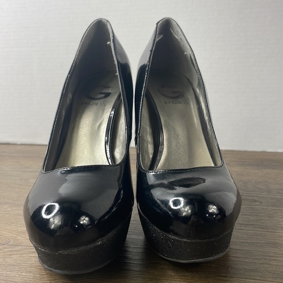 G by Guess Women’s Patent Leather and Sparkle Platform High Heels, size 8 - Picture 5 of 11